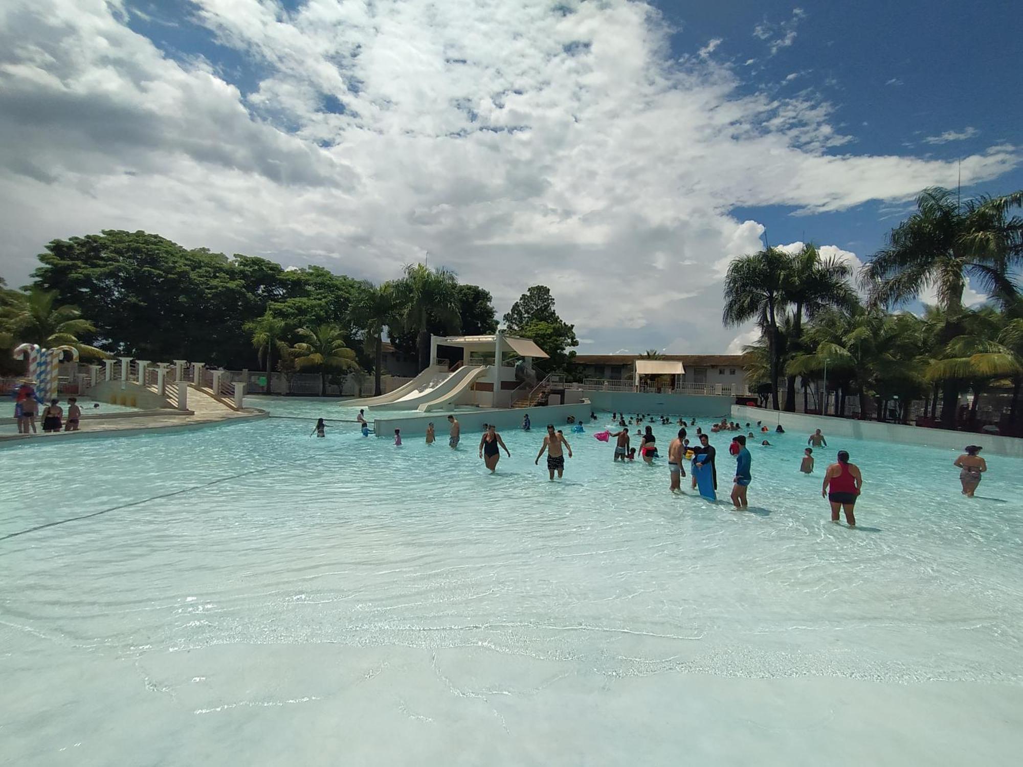 Lacqua Diroma, Mais Parque Acquatico Com Piscina De Ondas Caldas Novas Eksteriør bilde
